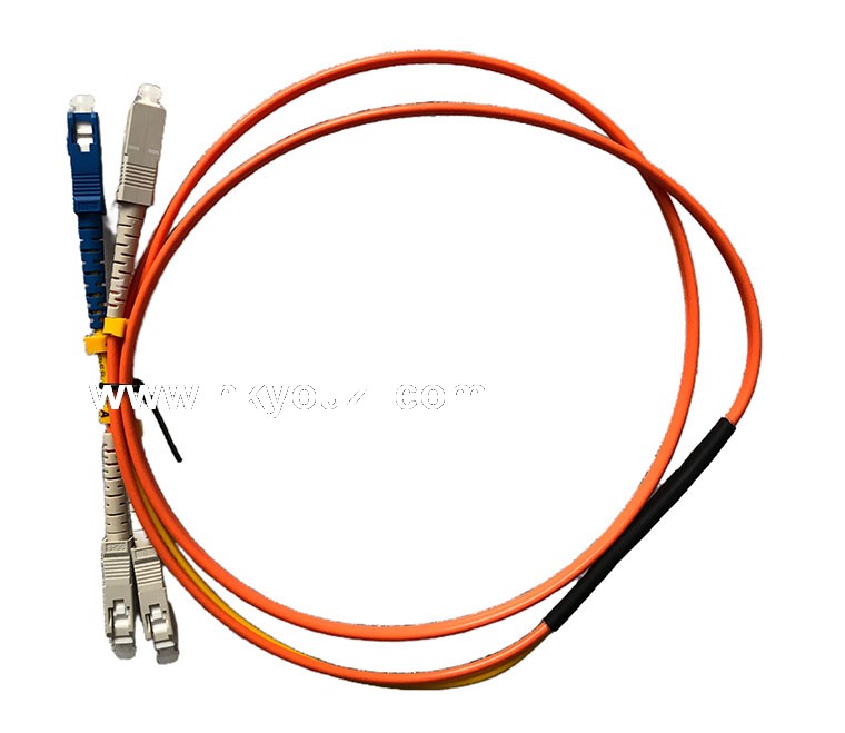 Mode-conditioning Patch Cords